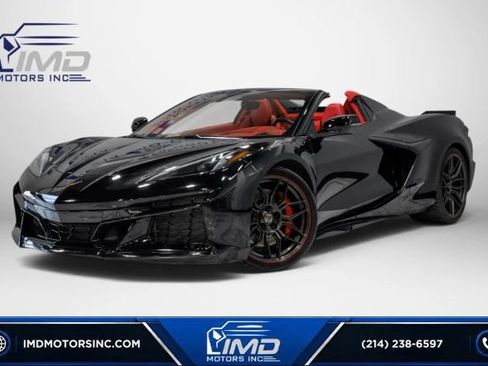 Used 2023 Chevrolet Corvette Z06 w/ Stealth Interior Trim Package RWD image 1