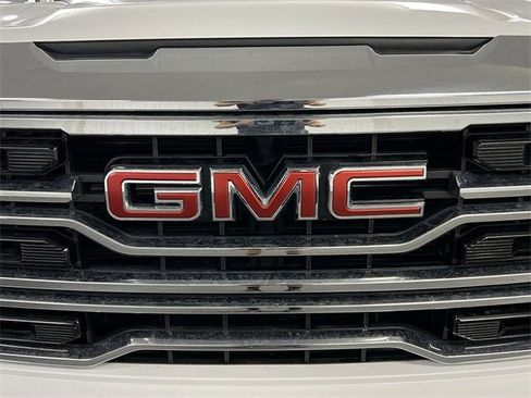 Certified 2022 GMC Sierra 1500 SLT w/ SLT Convenience Package image 31