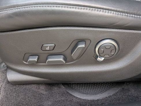 Used 2025 Genesis GV80 3.5T AWD/4WD image 22