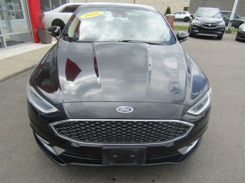 Used 2017 Ford Fusion Energi Platinum FWD image 3