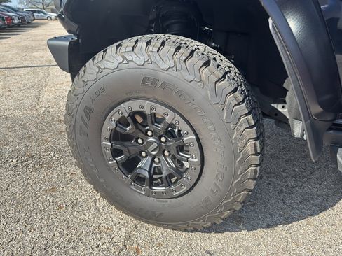 Used 2024 Ford Bronco Raptor w/ Interior Carbon Fiber Pack 6 image 9