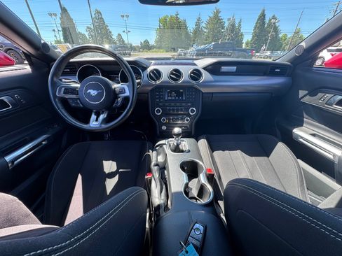 Used 2018 Ford Mustang GT RWD image 31