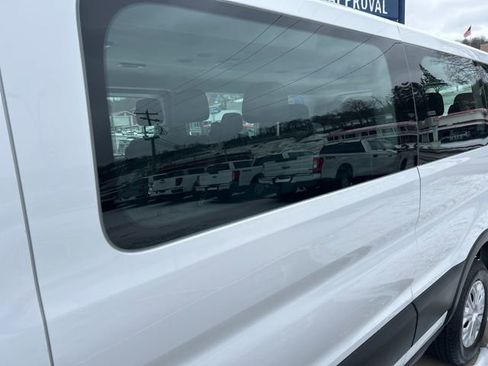 Used 2022 Ford Transit 350 XLT image 5