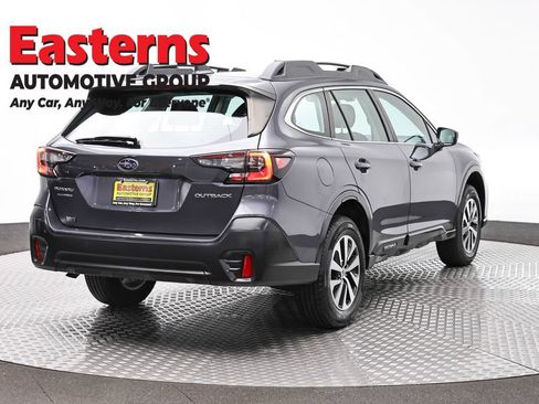 Used 2022 Subaru Outback AWD/4WD image 5