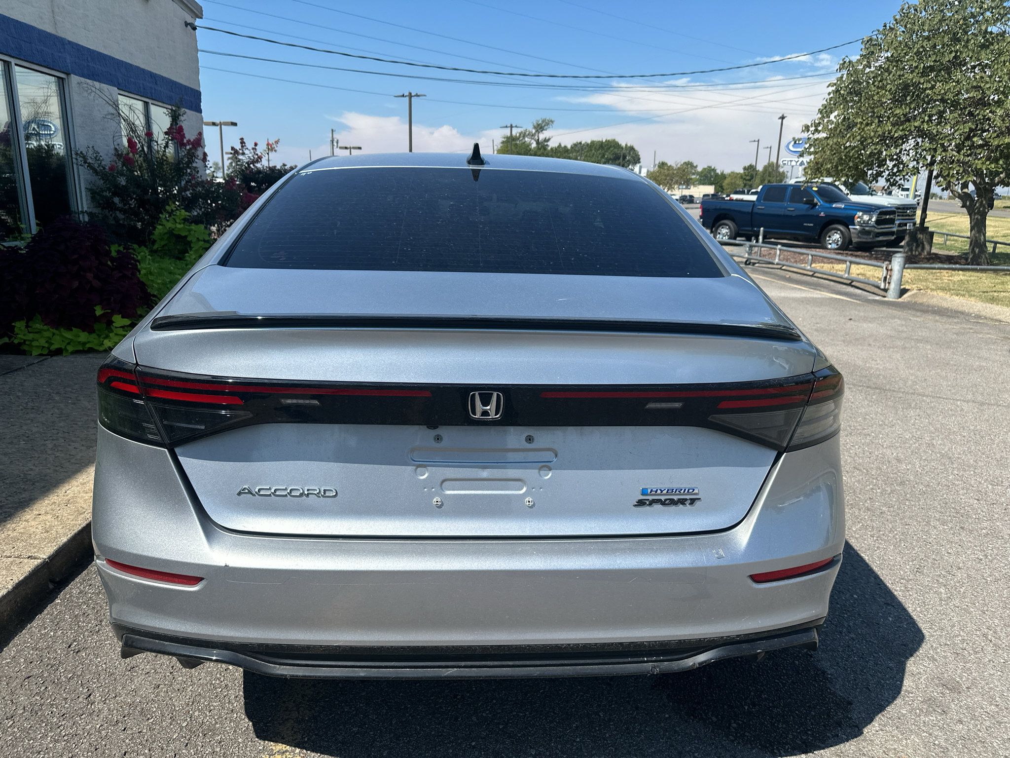 Used 2025 Honda Accord Sport image 5