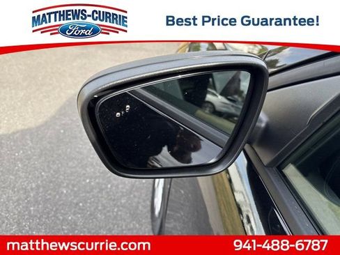 New 2026 Ford Escape Active image 8