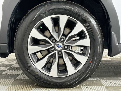 New 2025 Subaru Outback Limited image 30