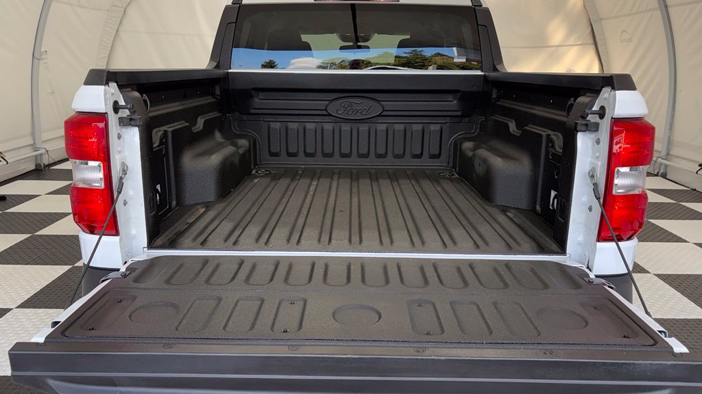 Used 2024 Ford Maverick XLT FWD image 4