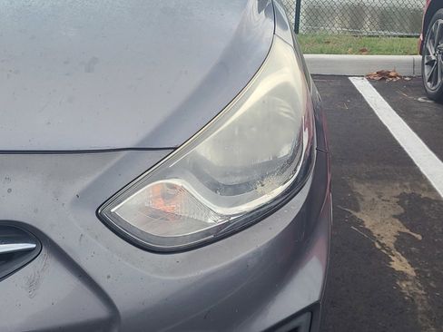 Used 2014 Hyundai Accent GS image 5