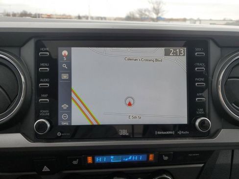 Used 2020 Toyota Tacoma TRD Sport image 16