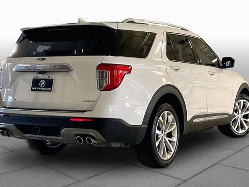Used 2023 Ford Explorer Platinum w/ Technology Package AWD/4WD image 12