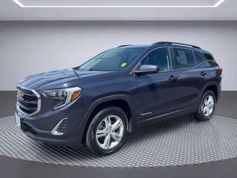 Used 2018 GMC Terrain SLE w/ Driver Convenience Package AWD/4WD image 1