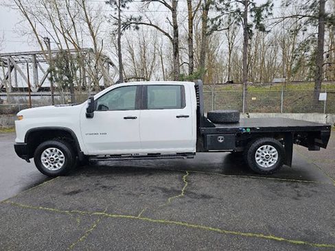 Used 2024 Chevrolet Silverado 2500 W/T w/ WT Fleet Convenience Package image 2