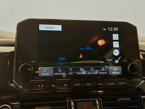 Used 2024 Nissan Pathfinder SL w/ SL Premium Package FWD image 16