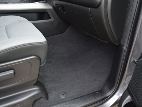 Used 2019 RAM 1500 Big Horn image 20