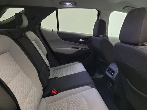 Used 2020 Chevrolet Equinox LS w/ LS Convenience Package FWD image 19