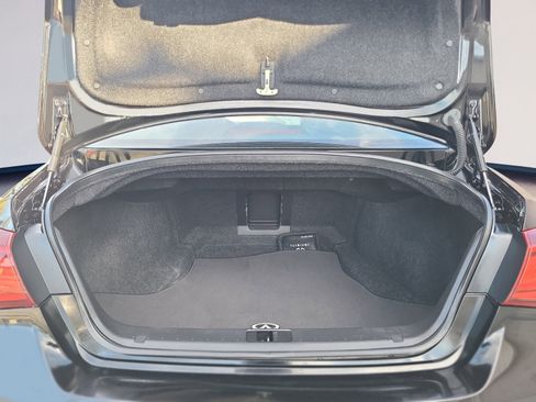 Used 2016 INFINITI Q70 3.7 w/ Sport Package image 21