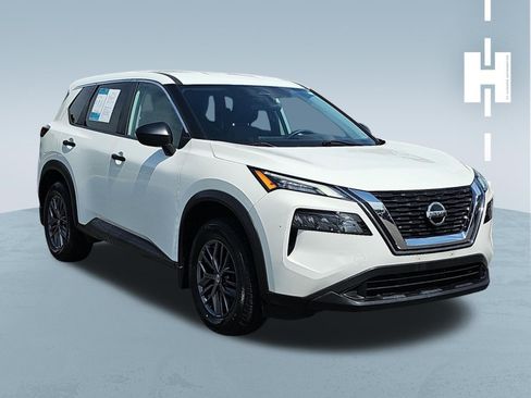 Used 2021 Nissan Rogue S AWD/4WD image 1