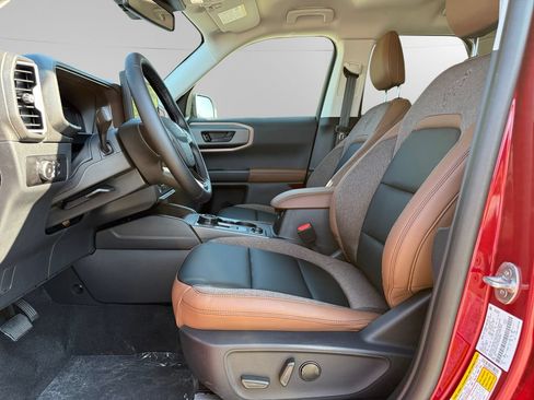 New 2026 Ford Bronco Sport Outer Banks w/ Outer Banks Tech Package+ AWD/4WD image 9