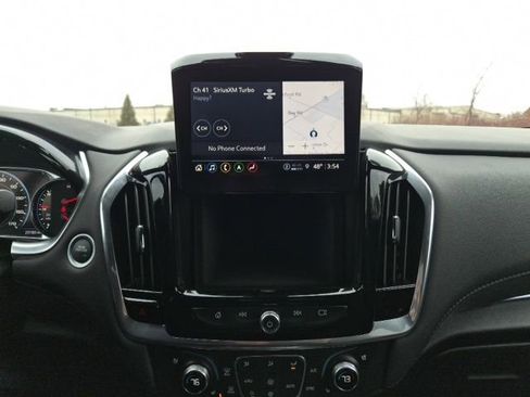 Certified 2024 Chevrolet Traverse High Country image 29