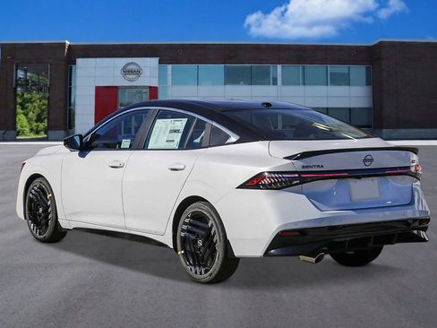 New 2026 Nissan Sentra SR FWD image 2