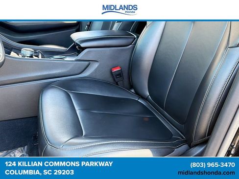 Used 2025 Jeep Grand Cherokee Limited AWD/4WD image 22