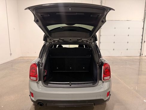 Used 2017 MINI Cooper Countryman FWD image 9