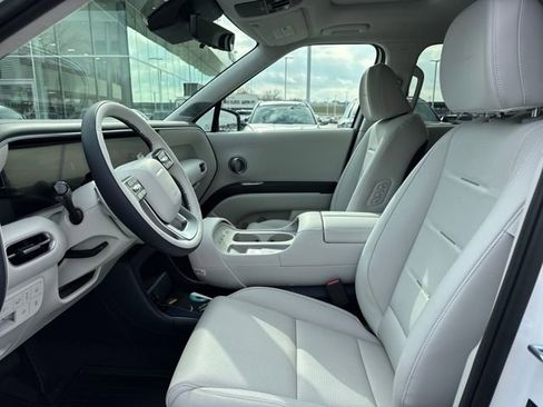 New 2026 Hyundai Palisade Calligraphy AWD/4WD image 12