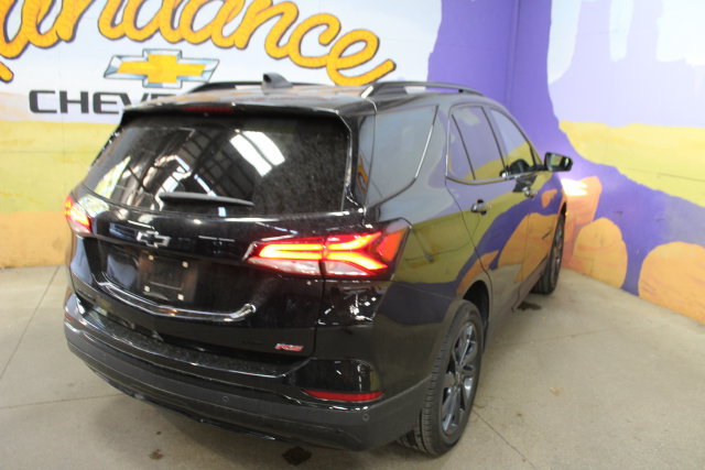 Used 2024 Chevrolet Equinox RS AWD/4WD image 8