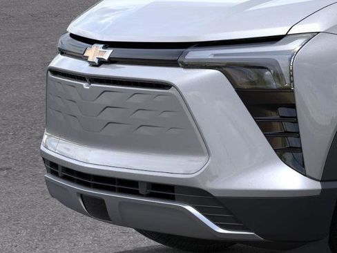 New 2026 Chevrolet Blazer EV LT image 13