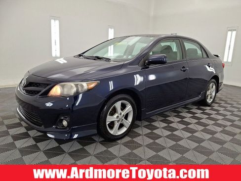 Used 2011 Toyota Corolla S image 1