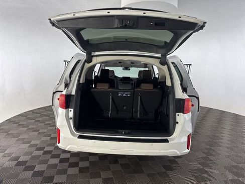 Used 2026 Honda Odyssey Elite image 22