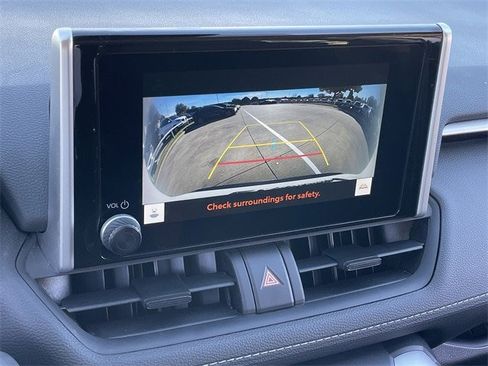 Used 2024 Toyota RAV4 XLE image 18