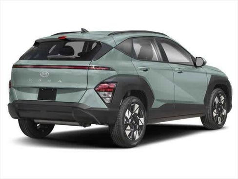 Used 2025 Hyundai Kona SEL FWD image 2