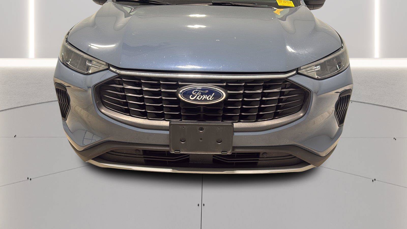 Used 2024 Ford Escape Active w/ Cold Weather Package FWD image 27