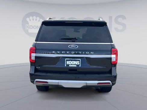 Used 2024 Ford Expedition XLT AWD/4WD image 15