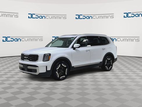 Used 2025 Kia Telluride S AWD/4WD image 4
