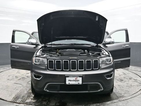 Used 2021 Jeep Grand Cherokee Limited image 38