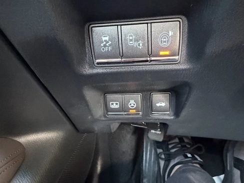 Used 2016 INFINITI Q70 L 3.7 w/ Deluxe Touring Package image 26