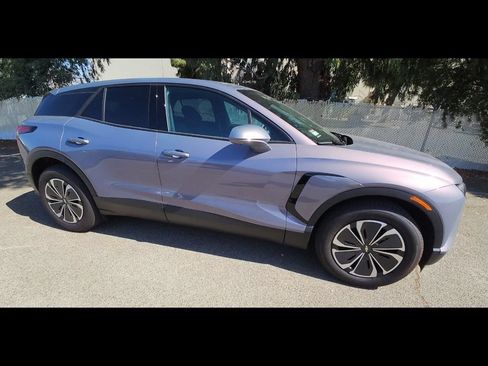 Used 2026 Chevrolet Blazer EV LT FWD image 2
