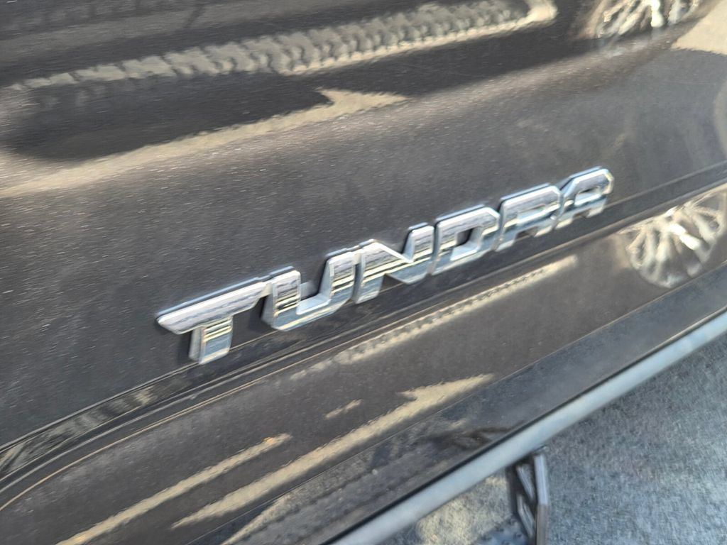 Used 2023 Toyota Tundra Limited AWD/4WD image 5