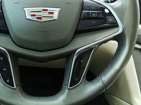 Used 2017 Cadillac XT5 Luxury w/ Driver Awareness Package image 55