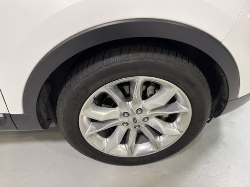 Used 2015 Ford Explorer Limited w/ Equipment Group 301A FWD image 14