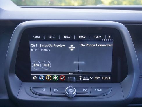 Used 2022 Chevrolet Camaro LT w/ Technology Package image 13