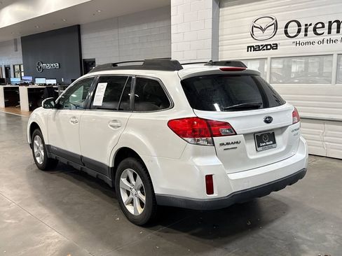 Used 2014 Subaru Outback 2.5i Premium image 19