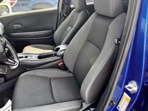 Used 2021 Honda HR-V Sport image 8