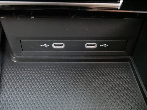 Certified 2025 Volkswagen Atlas SEL AWD/4WD image 32