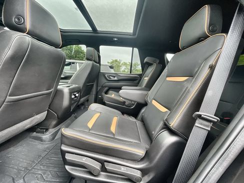 Used 2024 GMC Yukon AT4 AWD/4WD image 26