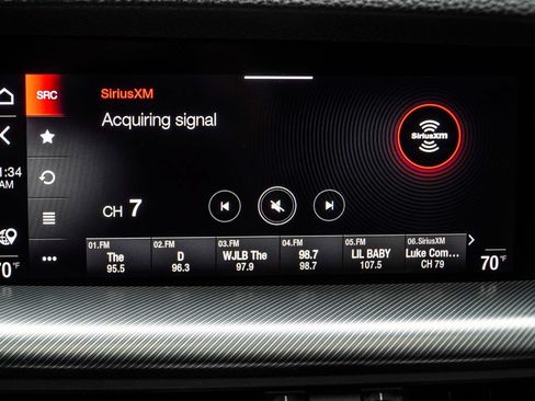 Used 2023 Alfa Romeo Stelvio Veloce AWD/4WD image 24