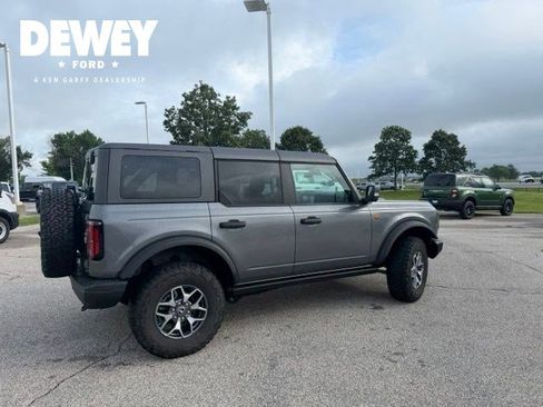 Used 2023 Ford Bronco Badlands AWD/4WD image 15